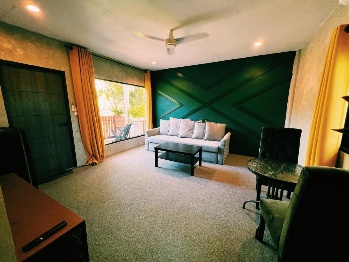Vivi Hotel Resort Phuket Ngoại thất bức ảnh